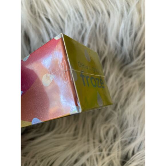 Dew of the Gods Froze The Royal face wash - Picture 3 of 3